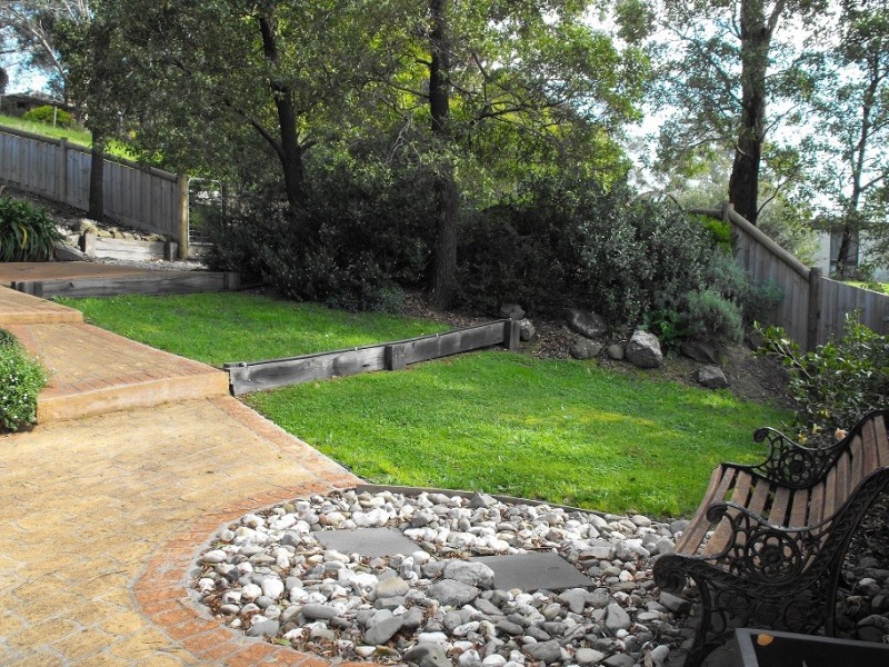 12 Mannagum Crt, Kilmore VIC 3764