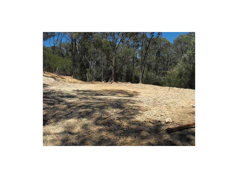 .52 Taylor Bay Road, Eildon VIC 3713