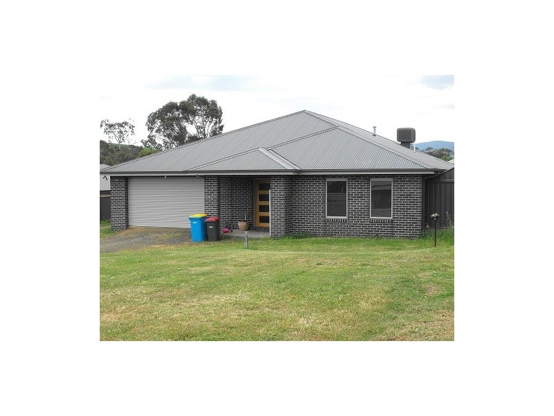 5 Jamieson, Broadford VIC 3658