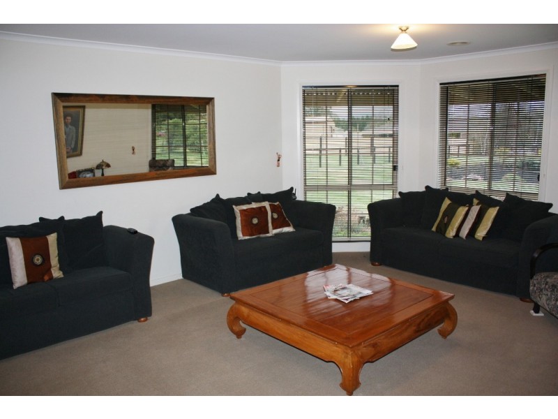 3 Mollison Court, Kilmore VIC 3764