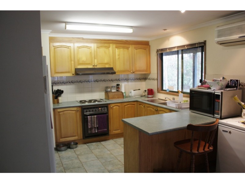 1 Derek Drive, Broadford VIC 3658