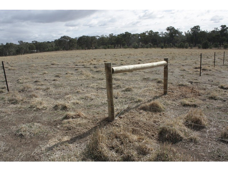 Lot 3 Red Box Crt, Seymour VIC 3660