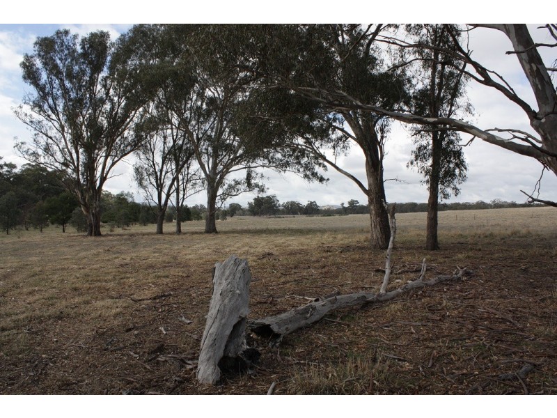 Lot 3 Red Box Crt, Seymour VIC 3660
