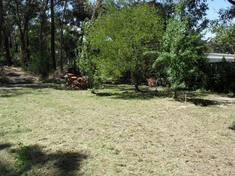 42 Glenburnie Avenue, Heathcote Junction VIC 3758