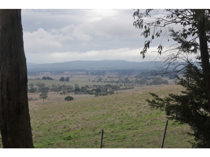 52 Grahams Track, Lancefield VIC 3435