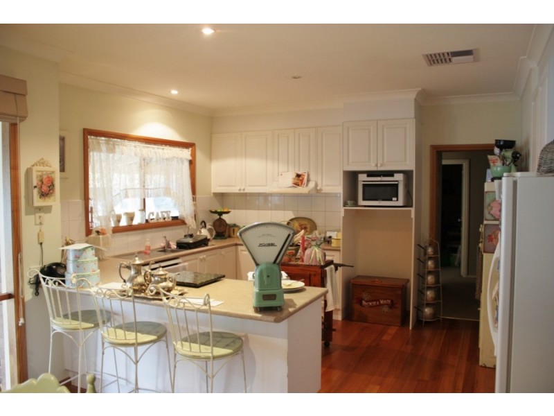 87 Donaldson Drive, Broadford VIC 3658