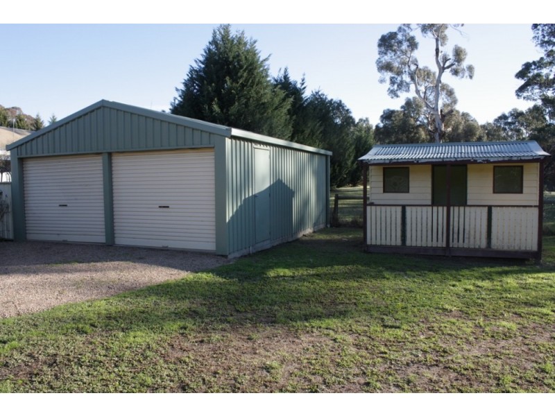 87 DONALDSON DRIVE, Broadford VIC 3658