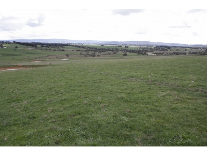 52 Grahams Track, Lancefield VIC 3435