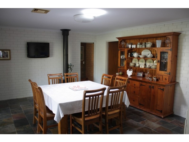 6 First Street, Broadford VIC 3658