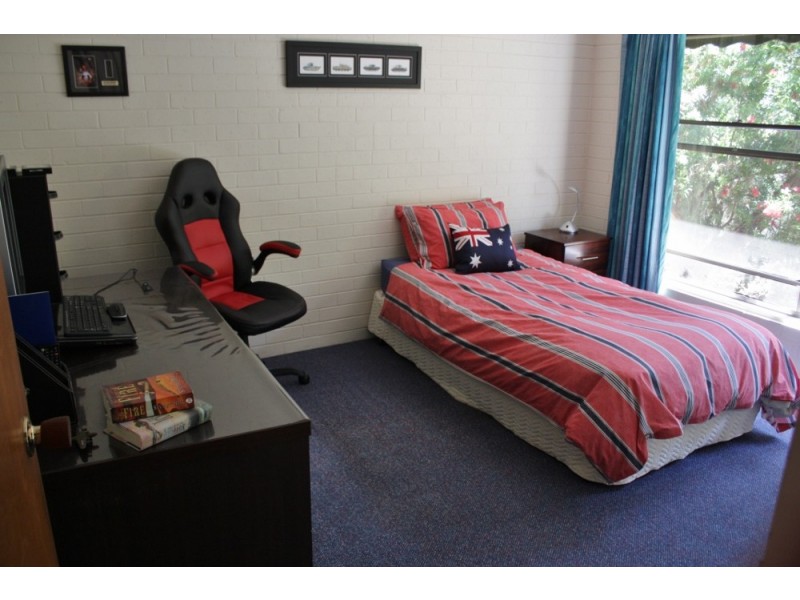 6 First Street, Broadford VIC 3658