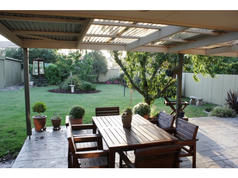 6 First Street, Broadford VIC 3658