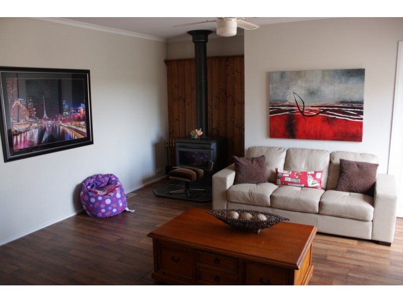 2 Mollison Street, Pyalong VIC 3521