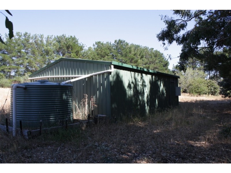 13 Whalan Court, Pyalong VIC 3521