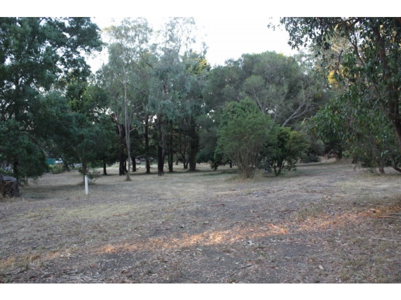 22 Range Rd, Heathcote Junction VIC 3758