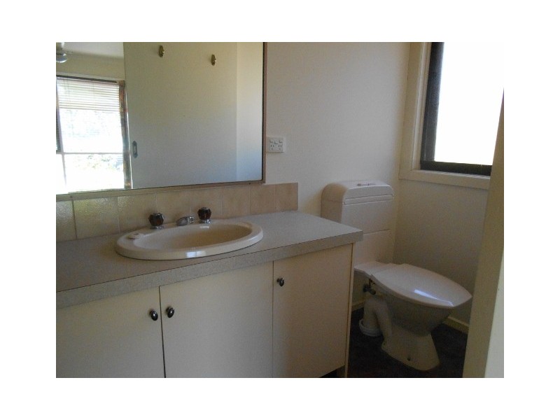 20 Club Parade, Kilmore VIC 3764