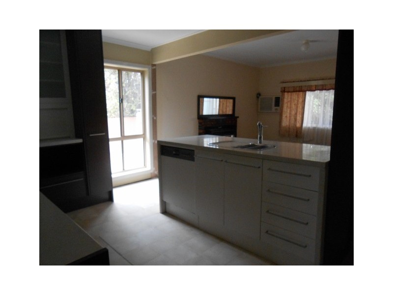 9 Mckenzie street, Broadford VIC 3658