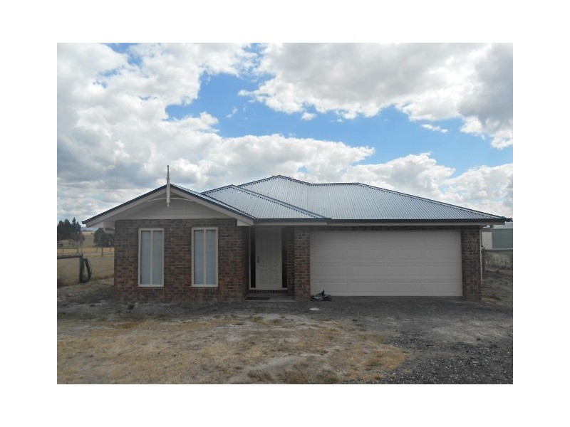 2 Rida Park Drive, Kilmore VIC 3764