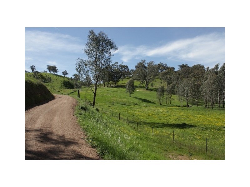 64 Killingworth West Rd, Yea VIC 3717