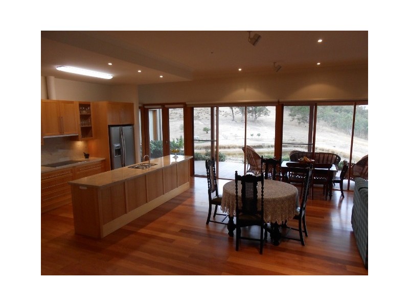 64 Killingworth West Rd, Yea VIC 3717