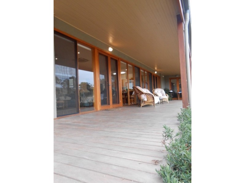 64 Killingworth West Rd, Yea VIC 3717