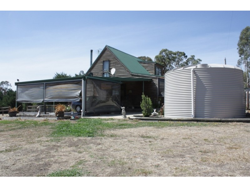 155 Diggings Road, Willowmavin VIC 3764