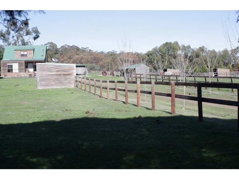 155 Diggings Road, Willowmavin VIC 3764