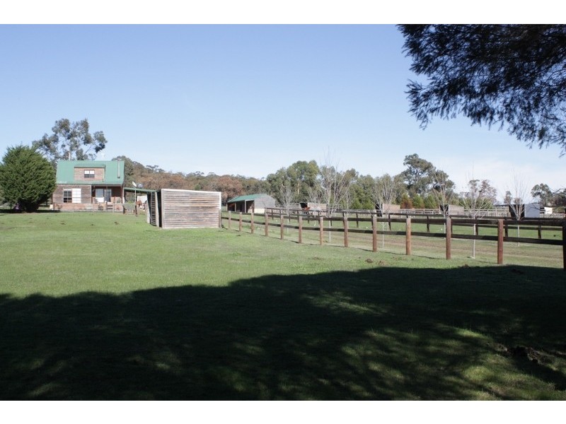 155 Diggings Road, Willowmavin VIC 3764