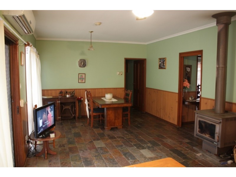 10 Johnson Court, Kilmore VIC 3764