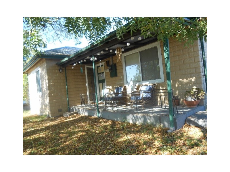 42 Pinniger Street, Broadford VIC 3658