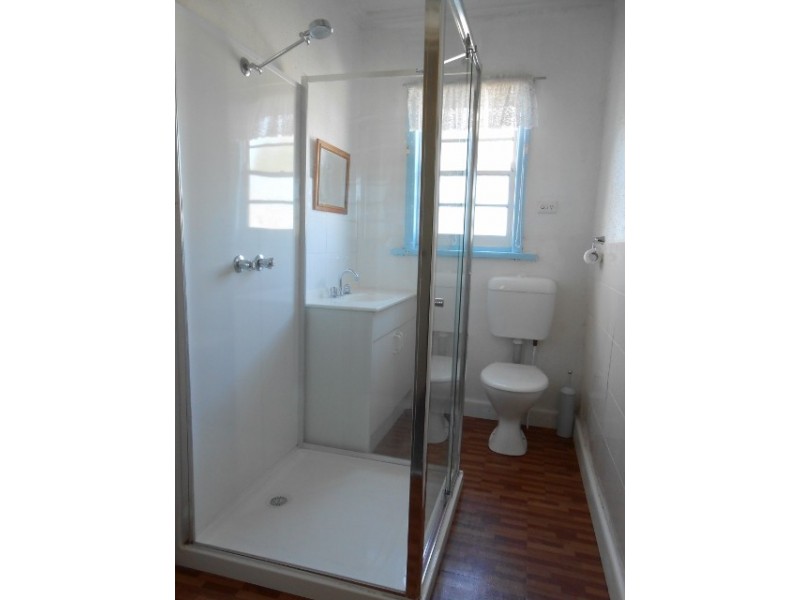 42 Pinniger Street, Broadford VIC 3658