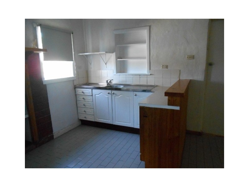 42 Pinniger Street, Broadford VIC 3658