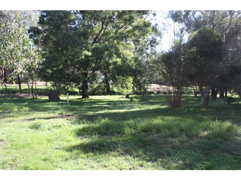 22 RANGE ROAD, Heathcote Junction VIC 3758