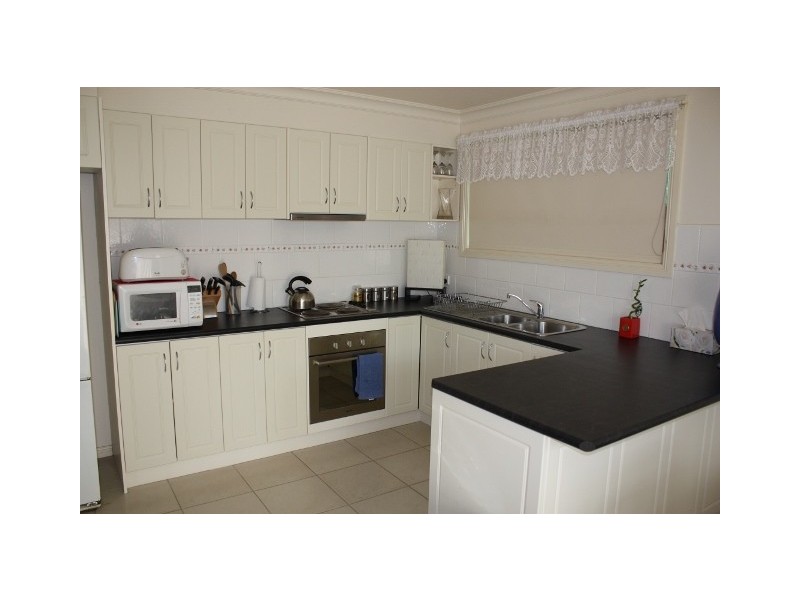 2/35B George Street, Kilmore VIC 3764