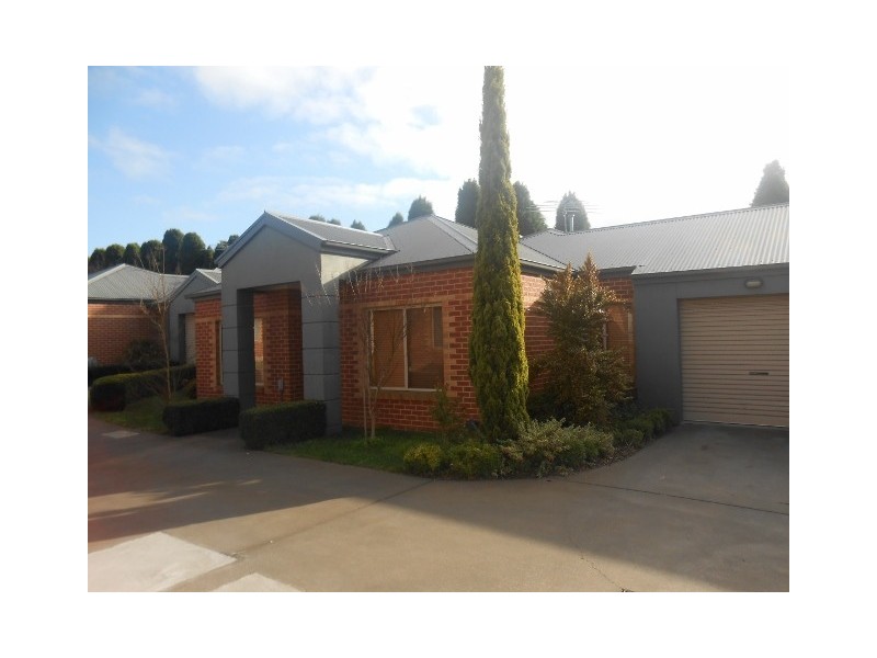 2/45 Sutherland Street, Kilmore VIC 3764