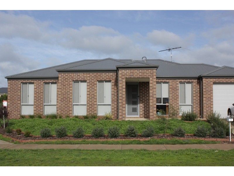 7 Ruby Close, Kilmore VIC 3764