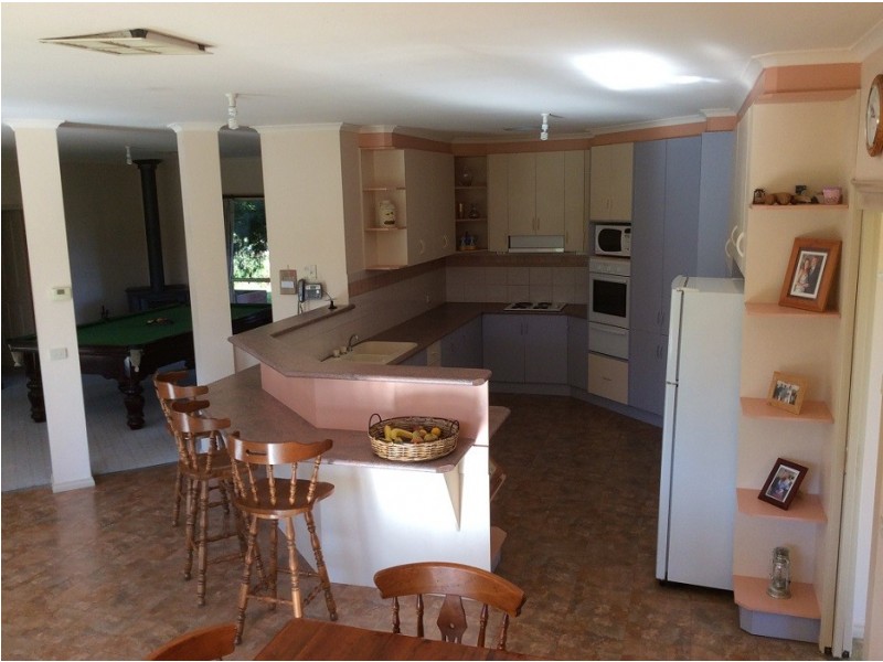 525 Highlands Road, Seymour VIC 3660