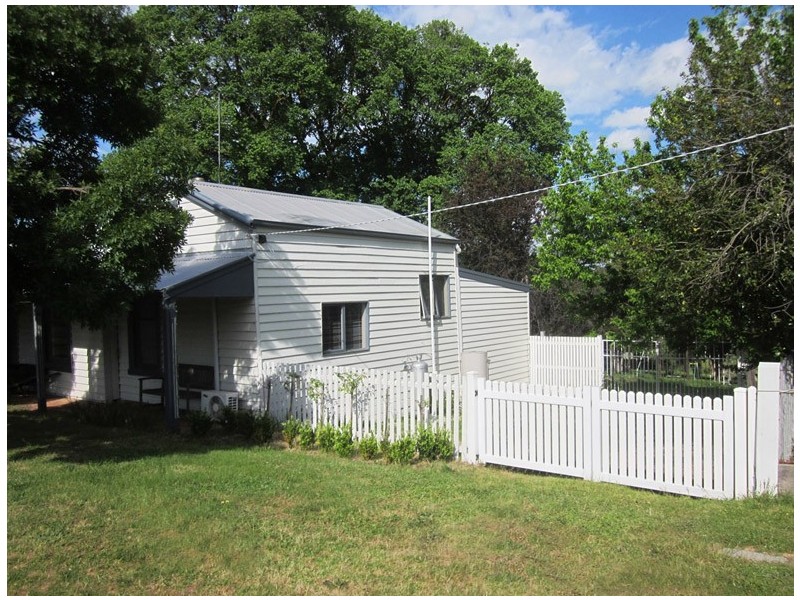 034 High Street, Pyalong VIC 3521