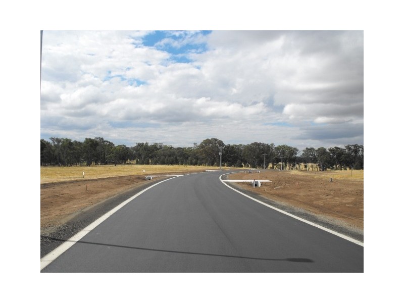 Lot 7 Red box crt, Seymour VIC 3660