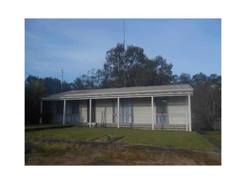 18 Catherine Court, Broadford VIC 3658