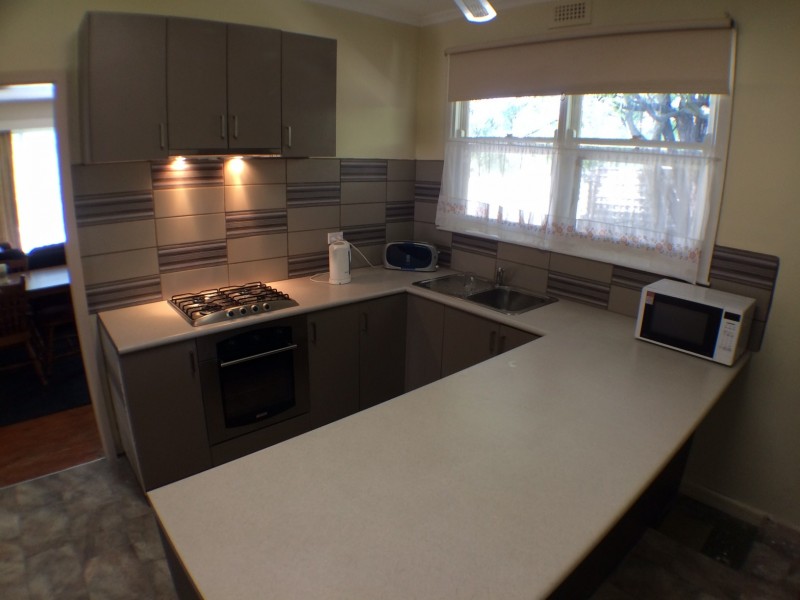 07 Howard Place, Seymour VIC 3660