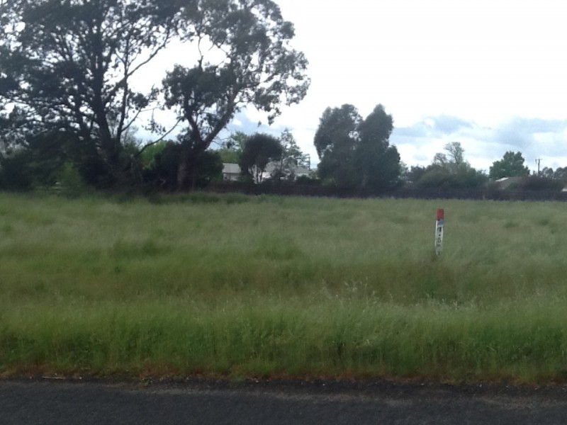 15 Chisholm Drive, Lancefield VIC 3435