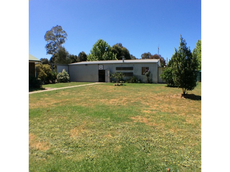 243 Ewings Street, Avenel VIC 3664