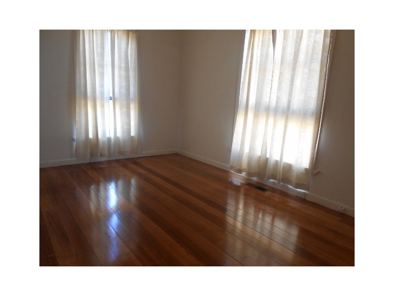 3 Thompson Place, Kilmore VIC 3764