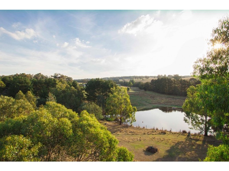 730 O’gradys Road, Wandong VIC 3758