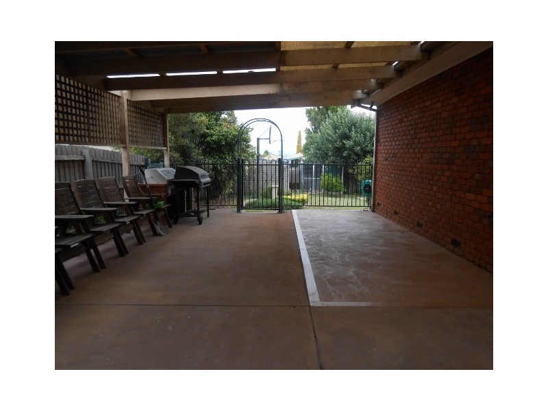 29 Hopkins Way, Wallan VIC 3756