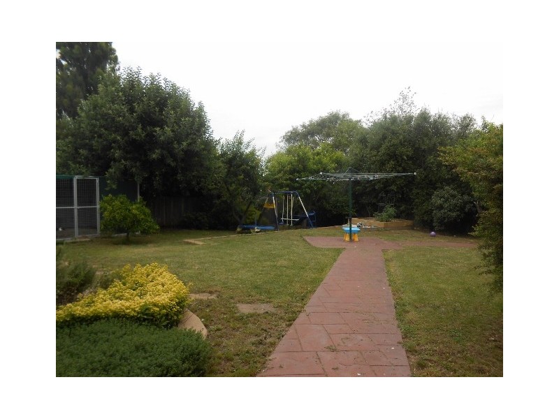 29 Hopkins Way, Wallan VIC 3756