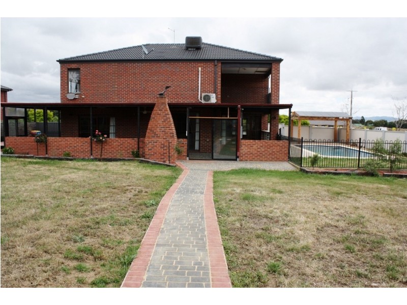 90 The Elms Boulevard, Kilmore VIC 3764