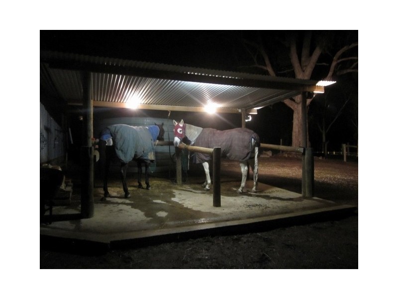 30 Box Forest Rd, Broadford VIC 3658