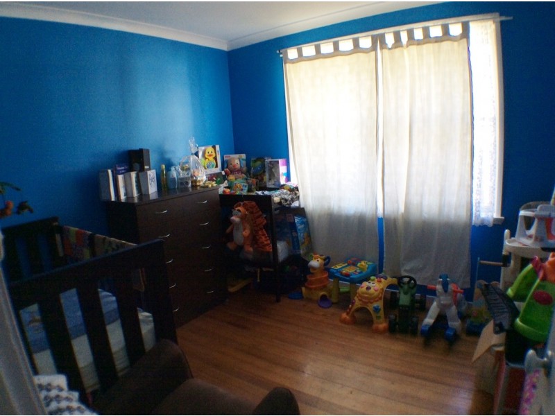 22 Martindale Cres, Seymour VIC 3660