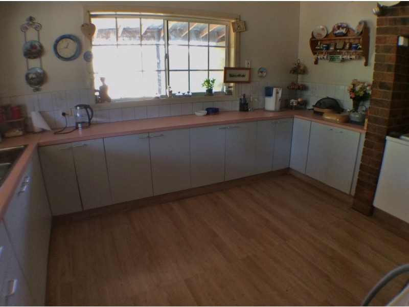 120 Highlands Road, Seymour VIC 3660